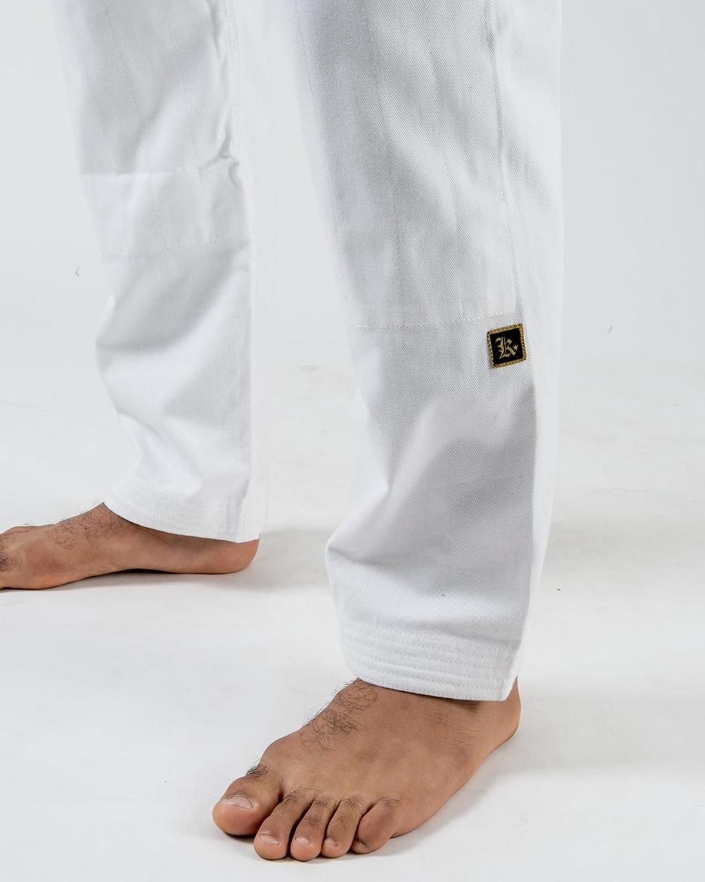 Comp 450 V6 Gi - White (2023 version)